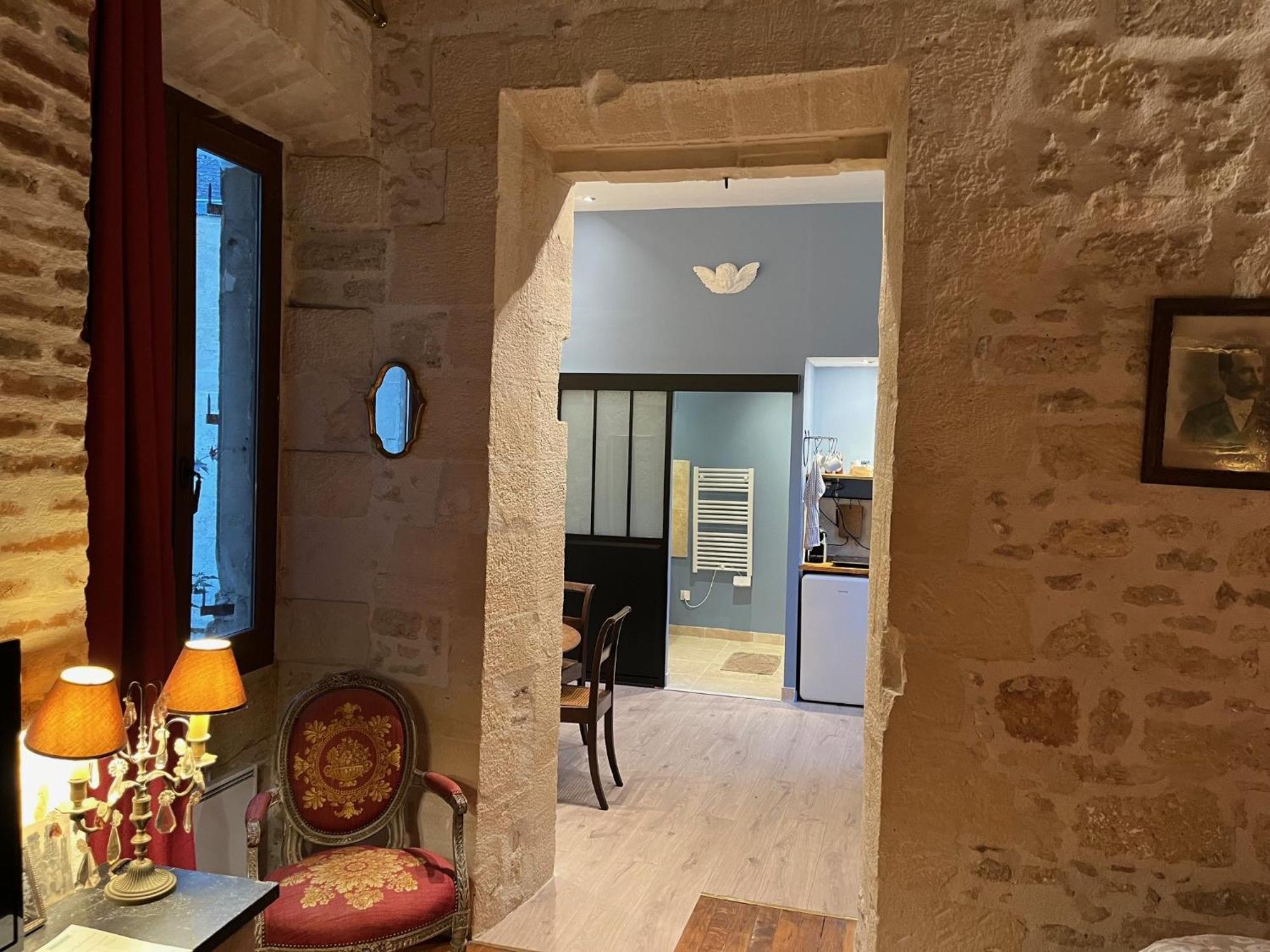 Le Refuge Des Cordeliers Διαμέρισμα Λον Δωμάτιο φωτογραφία
